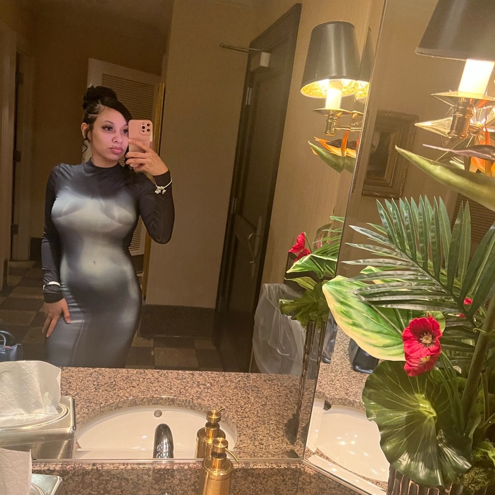 Bodycon Silhouette maxi dress